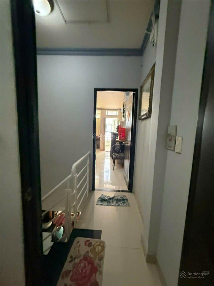 Chính chủ chưa qua đầu tư. sát quận 10. hẻm ô tô. 40m2. 6 tỷ