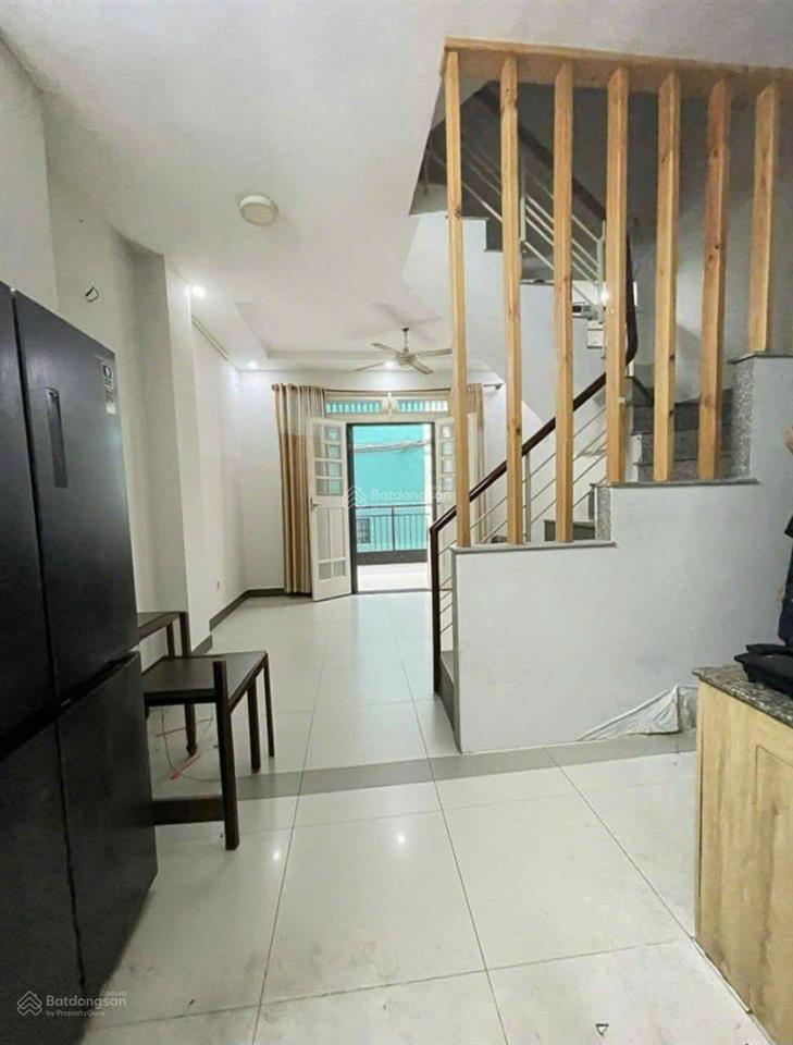 Gấp bán giảm 600tr. nguyễn tiểu la. quận 10. 4 tầng btct. 4 phòng ngủ. 5 tỷ 1.