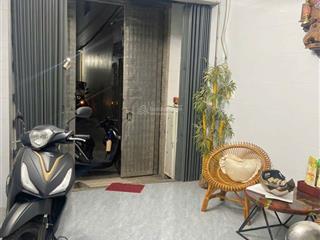 Quận 10. sát mặt tiền. hẻm ô tô đổ cửa. đường tô hiến thành. 5 tỷ 7