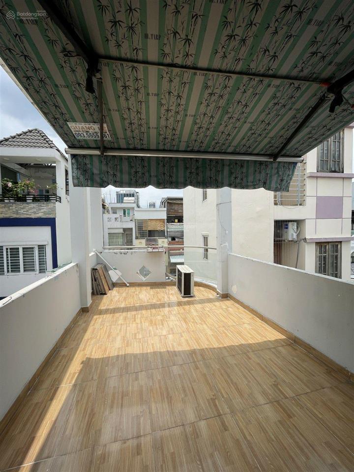 Trung tâm quận 1. trần đình xu. sát mặt tiền. sát hẻm ô tô. 4 tầng btct. 6 tỷ 68.