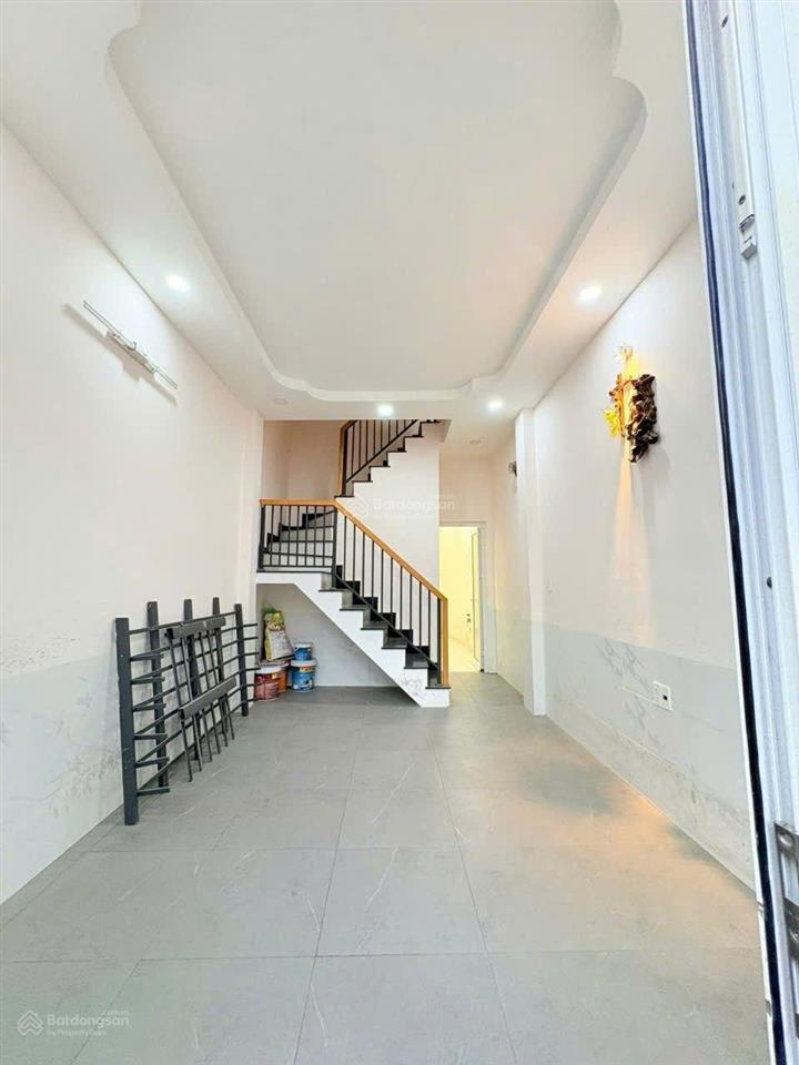 Hẻm ô tô ni sư huỳnh liên, tân bình, 5 phòng ngủ. 4 tỷ 7