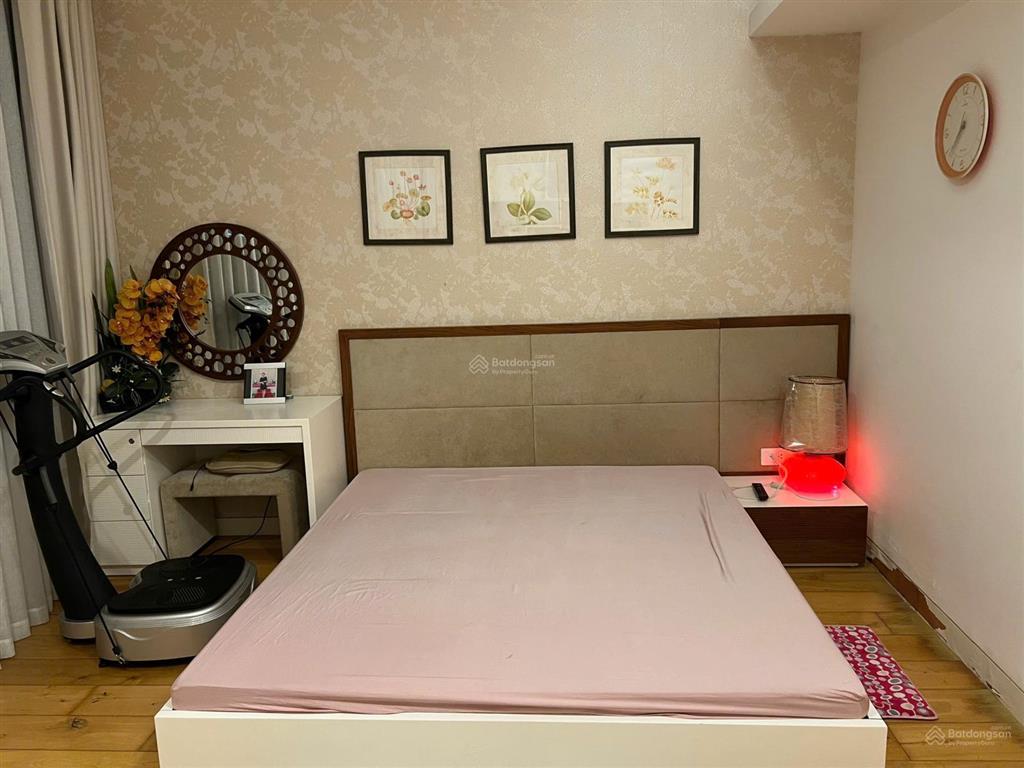 Bql tòa nhà cho thuê căn hộ 2pn nhà đẹp vào được luôn tại iph xuân thủy 98m² chỉ 19 triệu/tháng