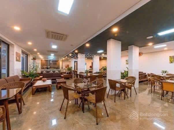 Bán khách sạn trần phú, 300m2, 9 tầng, 40 tỷ, vị trí sang trọng tp hải phòng  giá đầu tư (siêu rẻ)