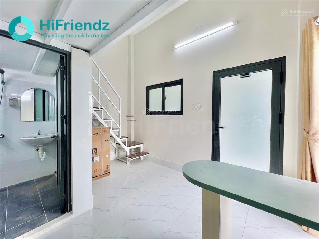Cho thuê duplex ban công full nội thất, máy giặt riêng  ngay ubnd q2