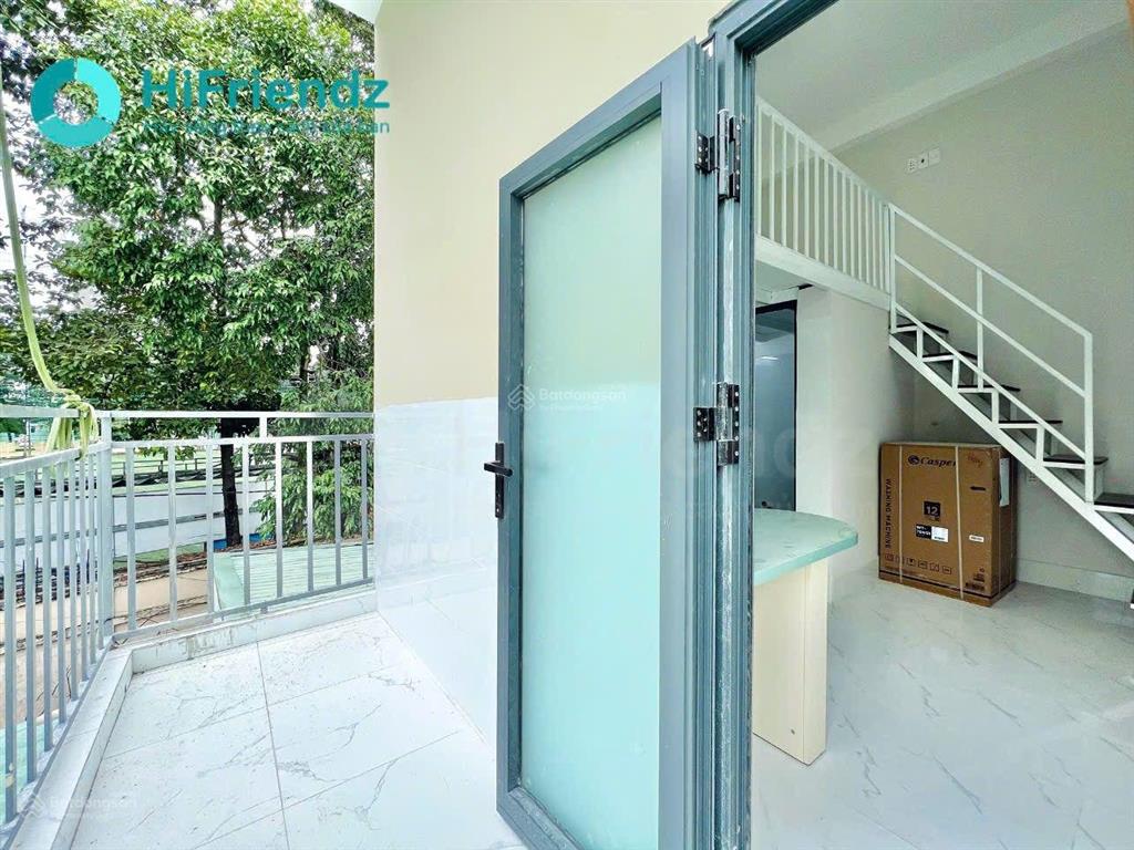 Cho thuê duplex ban công full nội thất, máy giặt riêng  ngay ubnd q2