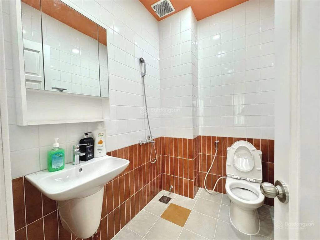 Cực phẩm q2 cho thuê studio thiết kế siêu đẹp, full nội thất  gần cầu sg