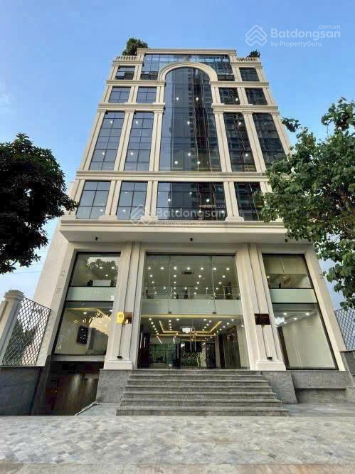 Bán toà nhà mt lý tự trọng  dt 11x23m. cn 230m2  hầm + 11 lầu  hđt 600 triệu/th  giá 140 tỷ