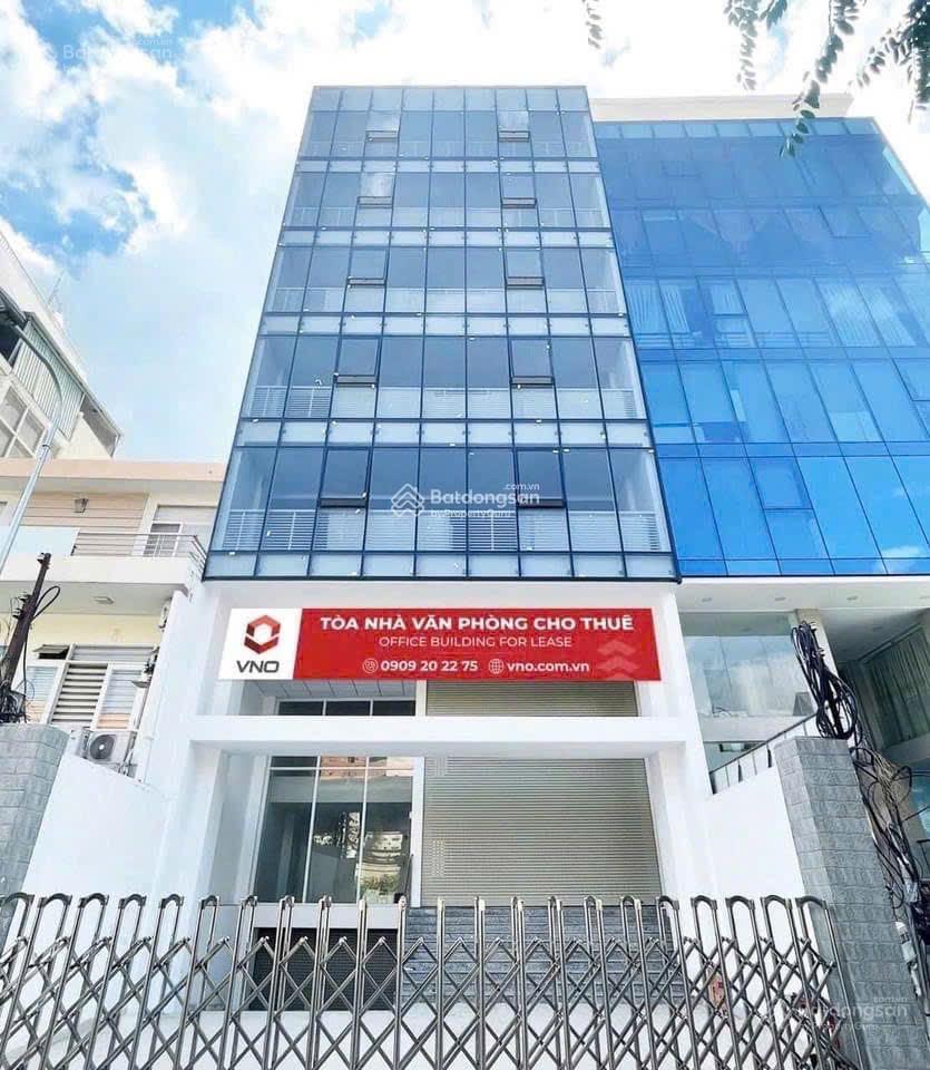 Bán toà nhà mt lý tự trọng  dt 11x23m. cn 230m2  hầm + 11 lầu  hđt 600 triệu/th  giá 140 tỷ