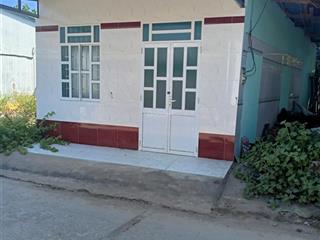 Bán gấp nhà riêng 330 triệu, 65m2 tại xã trung bình, trần đề, sóc trăng
