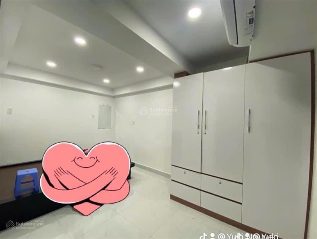 Hxh20 căn hộ dịch vụ đang cho thuê full 70tr/th, vđ2 mở rộng giá kv này lại lên. tổng dt 204m2