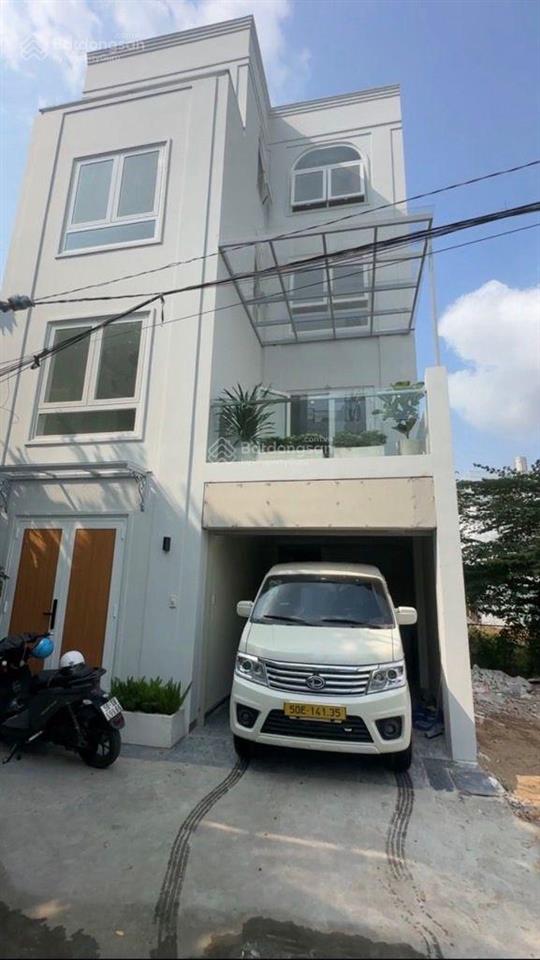Ngay ga metro bình thái, ô tô đậu trong nhà, nhà đẹp giá 8.2 tỷ còn tl