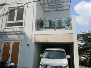 Ngay ga metro bình thái, ô tô đậu trong nhà, nhà đẹp giá 8.2 tỷ còn tl