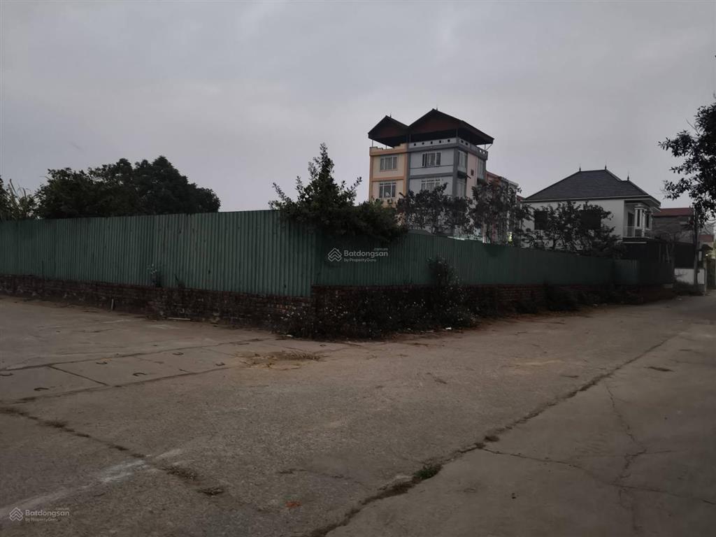 Đất ruộng sxln 2000m2, mt 35m, lô góc, 5 tr/m2, xuân nộn, đông anh, có thương lượng