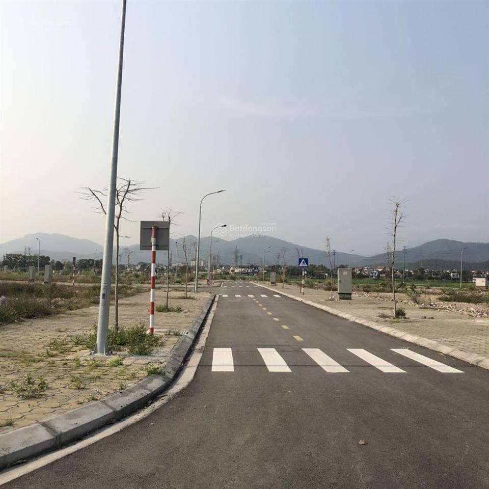 Đừng đợi ga yên tử xây xong mới mua lô này giá chỉ còn 1,4x tỷ  licogi 18.1 uông bí