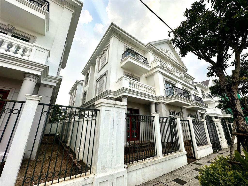 Bớt 5 tỷ cho một căn biệt thự 192m² đây là cắt lỗ hay giá thực?