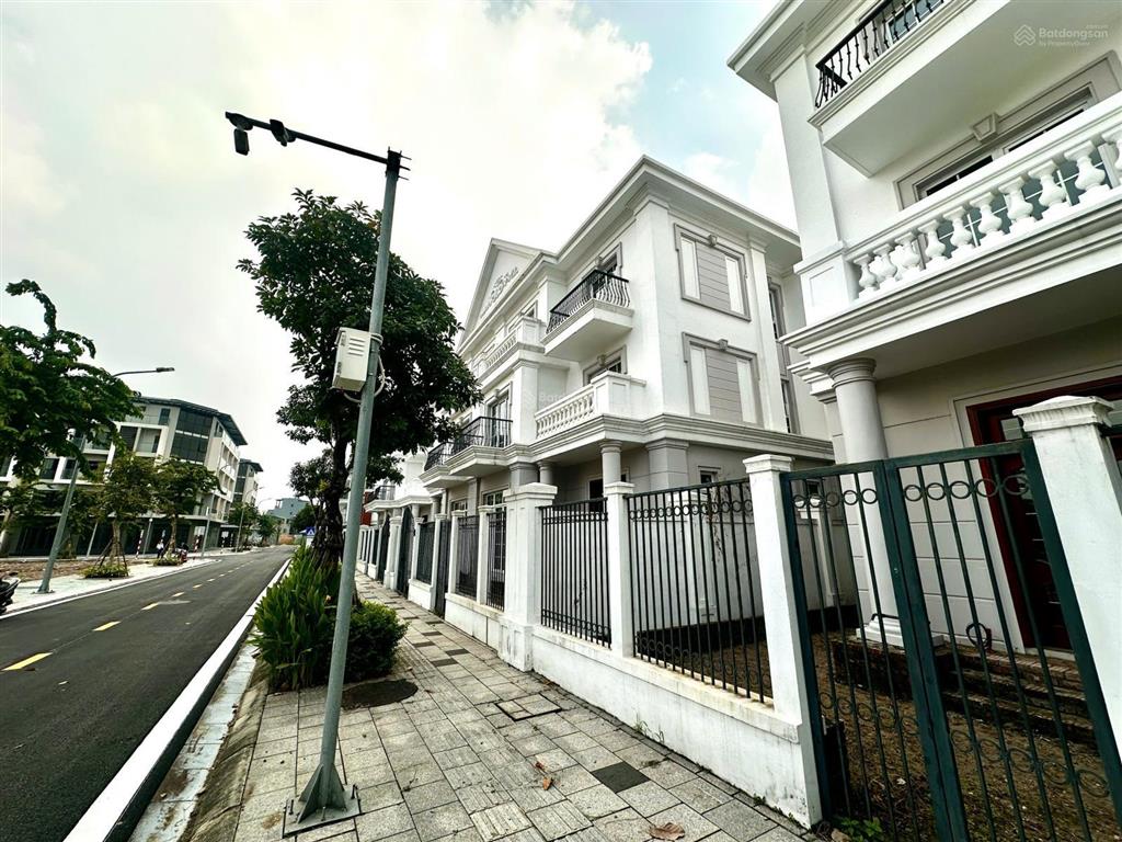 Bớt 5 tỷ cho một căn biệt thự 192m² đây là cắt lỗ hay giá thực?