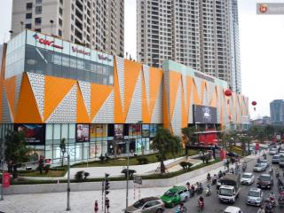 Hiếm, cho thuê căn studio vin d' capitale 40m1, full đồ ở luôn, chỉ 700 usd/tháng