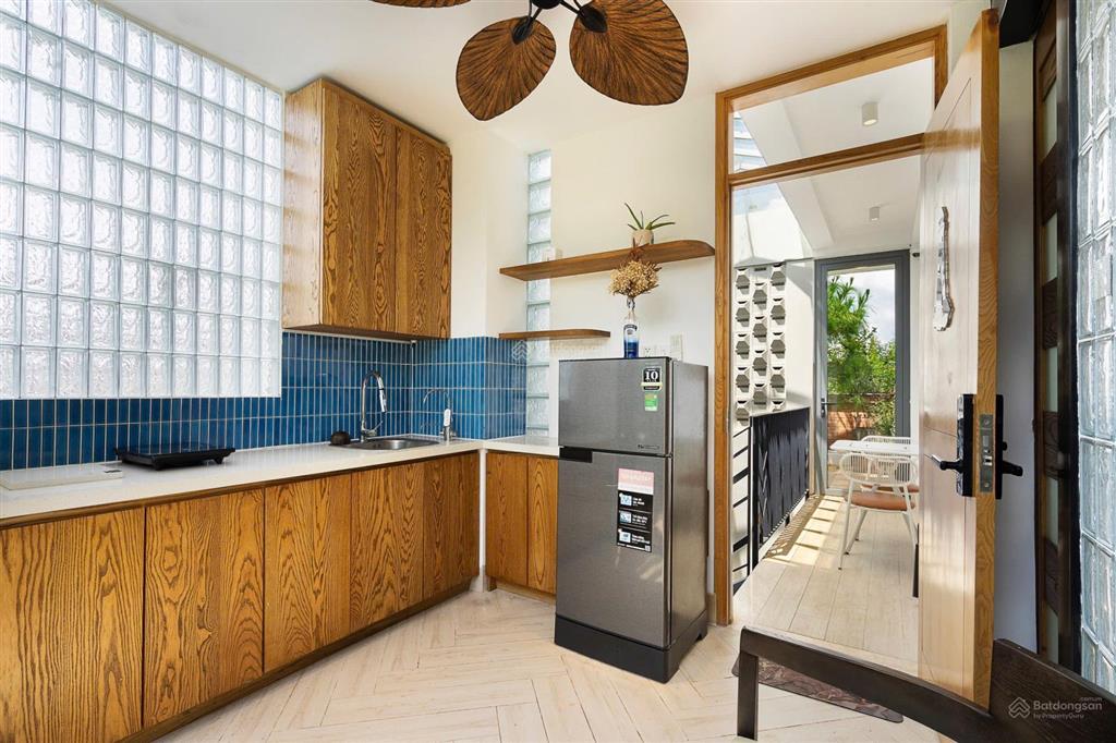 Cho thuê chdv trung tâm q7 full nt máy giặt ban công giá gần tdtu, lotte, cresant mall, rmit, ufm