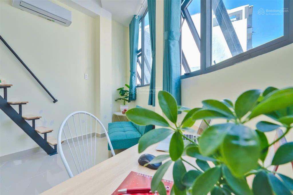 Cho thuê duplex ban công, full nt, gần lotte, rmit, tdtu, ufm, chỉ 10p qua quận 1,7,8