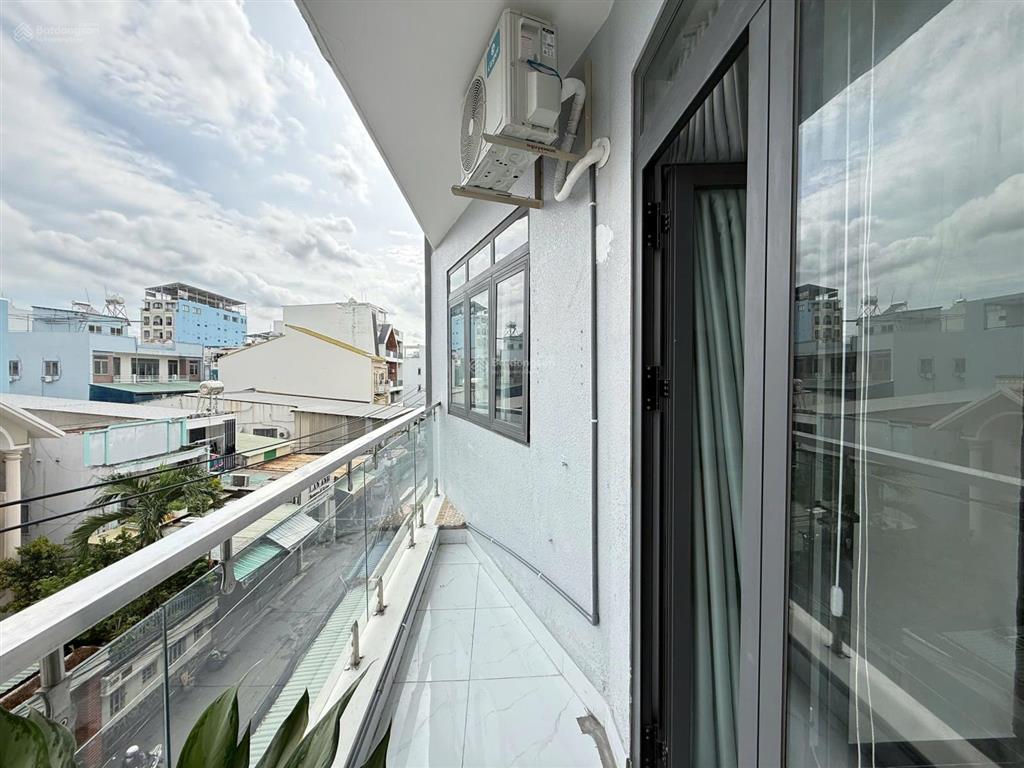 Cho thuê 1pn bancong,full nt trung tâm q4 gần q1,7,8 gần coffee,nhà hàng,trung tâm thương mại