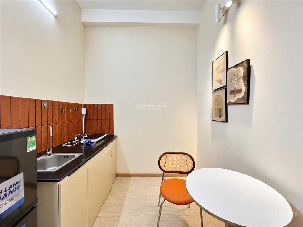 Cho thuê studio full nt,bancong trung tâm q4,gần trung tâm thương mại,gần q1,7,8,gần nhà hàng