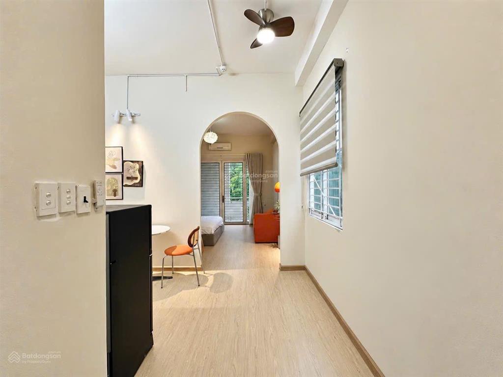 Cho thuê studio full nt,bancong trung tâm q4,gần trung tâm thương mại,gần q1,7,8,gần nhà hàng