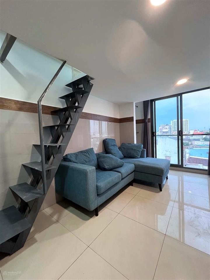 Cho thuê duplex ban công,full nt trung tâm q4 gần nhà hàng,coffee, gần q1,7,8,trung tâm thương mại