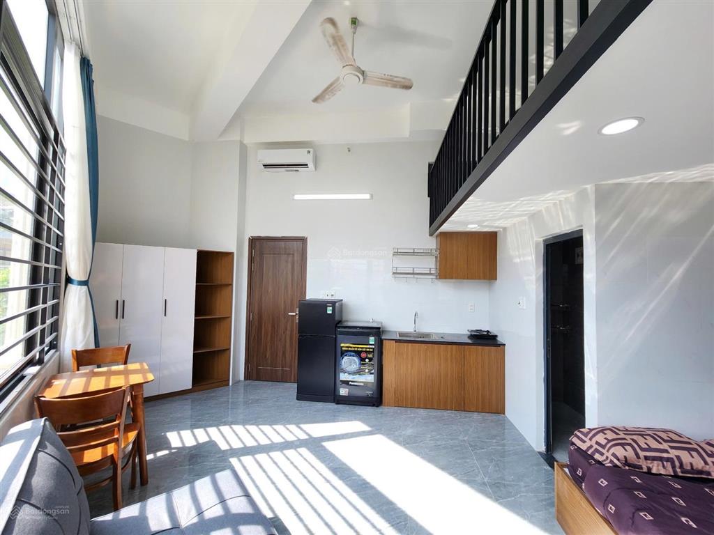 Cho thuê duplex ban công,full nt trung tâm q4 gần nhà hàng,coffee, gần q1,7,8,trung tâm thương mại
