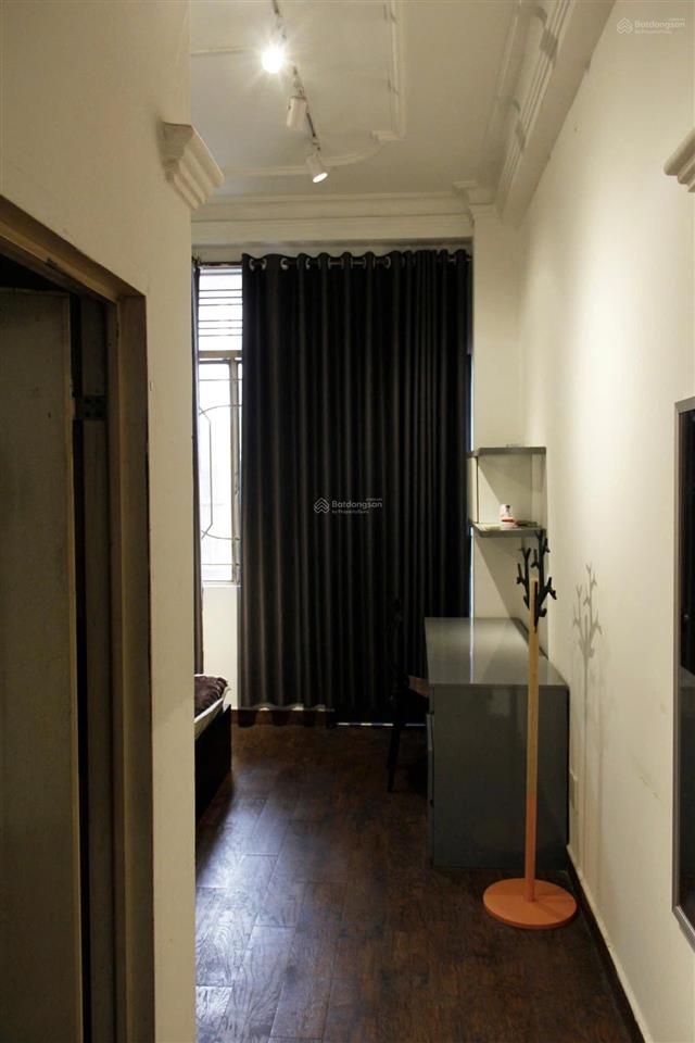 Cho thuê studio full nt nằm ngay trung tâm q4, chỉ 5p qua q1,7,8 gần trung tâm thương mại,nhà hàng