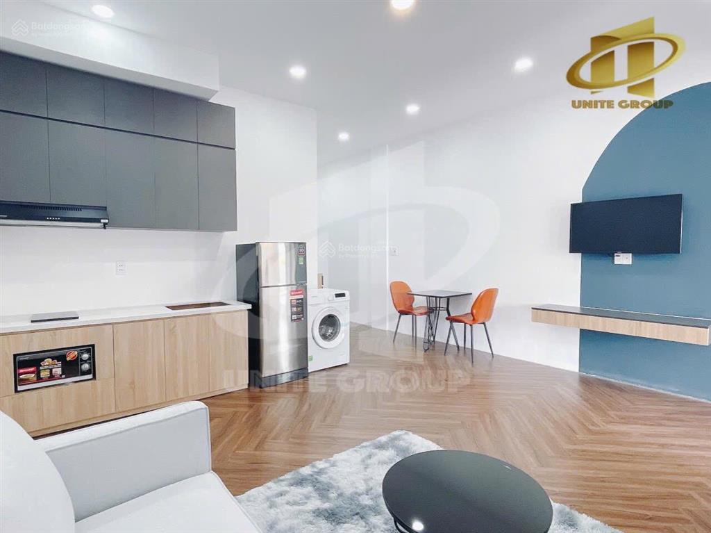 Cho thuê chdv trung tâm q7 full nt máy giặt ban công giá gần tdtu, lotte, crescent mall, rmit, ufm