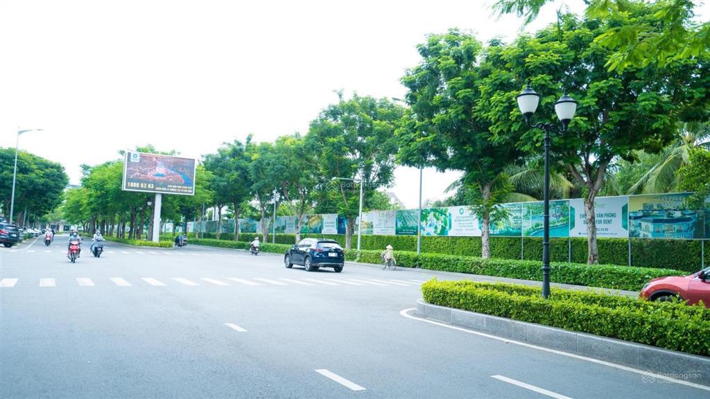 Duy nhất căn 9x20m 7 tầng mặt tiền nguyễn thị nhung khu đô thị vạn phúc rẻ hơn 10 tỷ