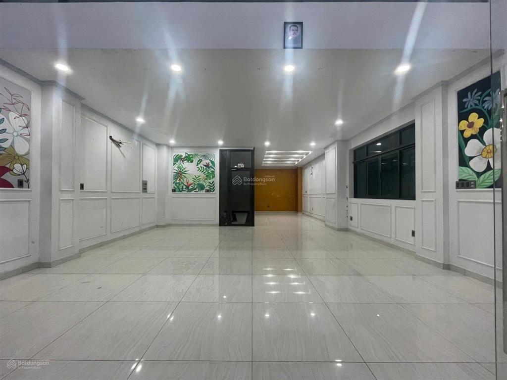 Duy nhất căn 9x20m 7 tầng mặt tiền nguyễn thị nhung khu đô thị vạn phúc rẻ hơn 10 tỷ