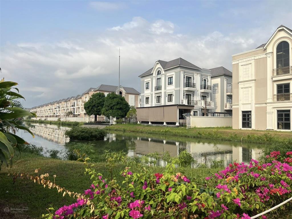 Biệt thự boutique villas 200m2 mặt phố kinh doanh đắt giá nhất nhì vinhomes grand park