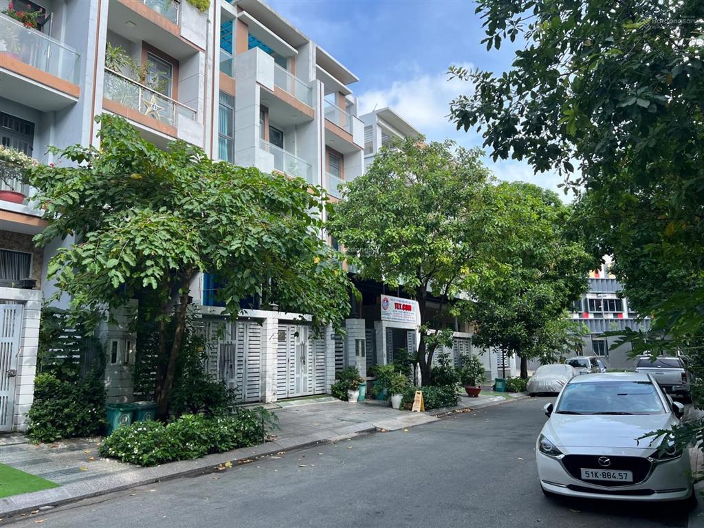 Bán nhà phố 5x23m hầm 4 tầng, hoàn thiện có thang máy, sẵn dòng tiền 40 triệu/tháng