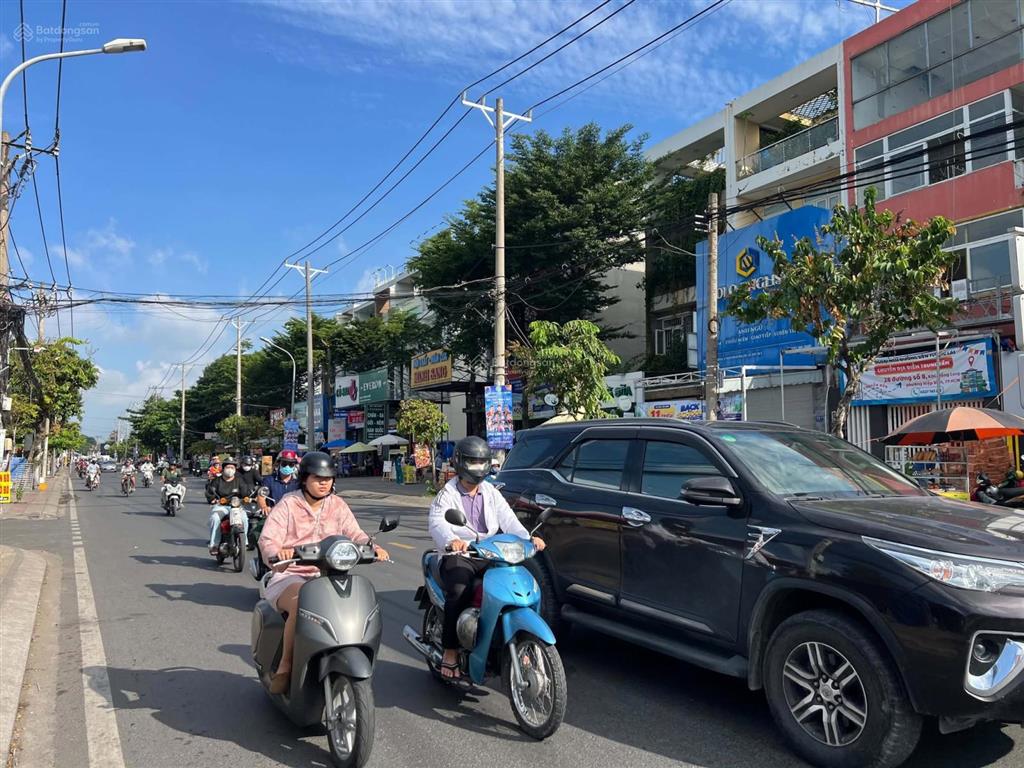 Bán lô đất 4x25m mặt tiền đường hiệp bình gần ngân hàng acb, sacombank