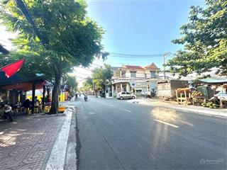 *** bán lô đất mặt tiền đường 8 linh xuân, thủ đức, 136 m2, 11 tỷ