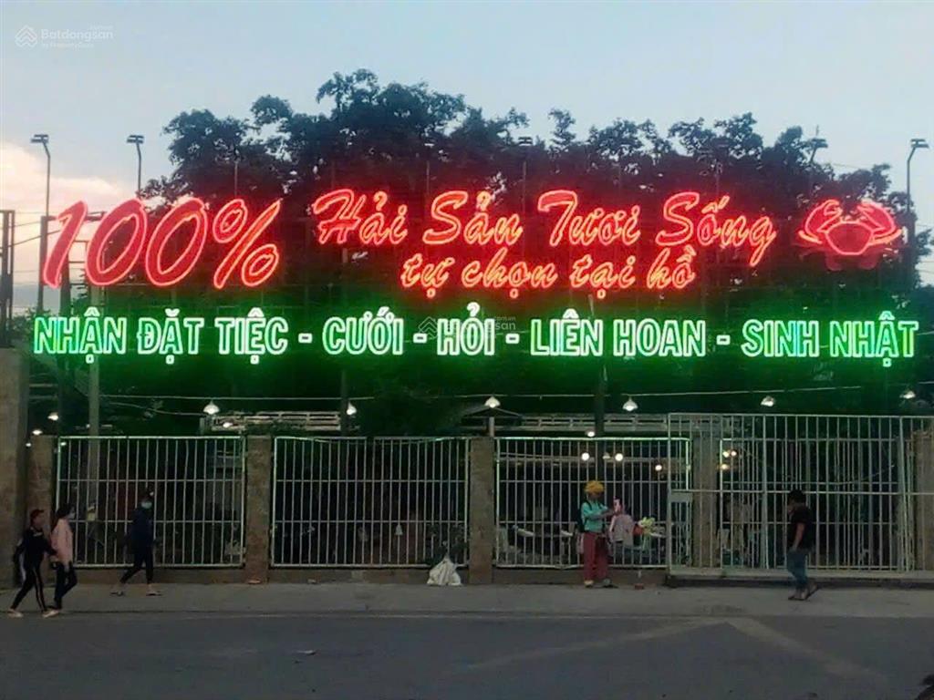Bán mặt tiền ngang 50m, nguyễn hữu thọ, ngay đầu cao tốc long thành  bến lức (đoạn nguyễn văn tạo)