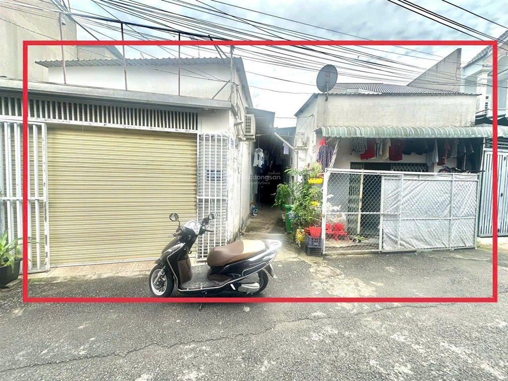 Bán dãy trọ 257m2, dĩ an bình dương, cách siêu thị go chỉ 5 phút, thu nhập 25tr/tháng