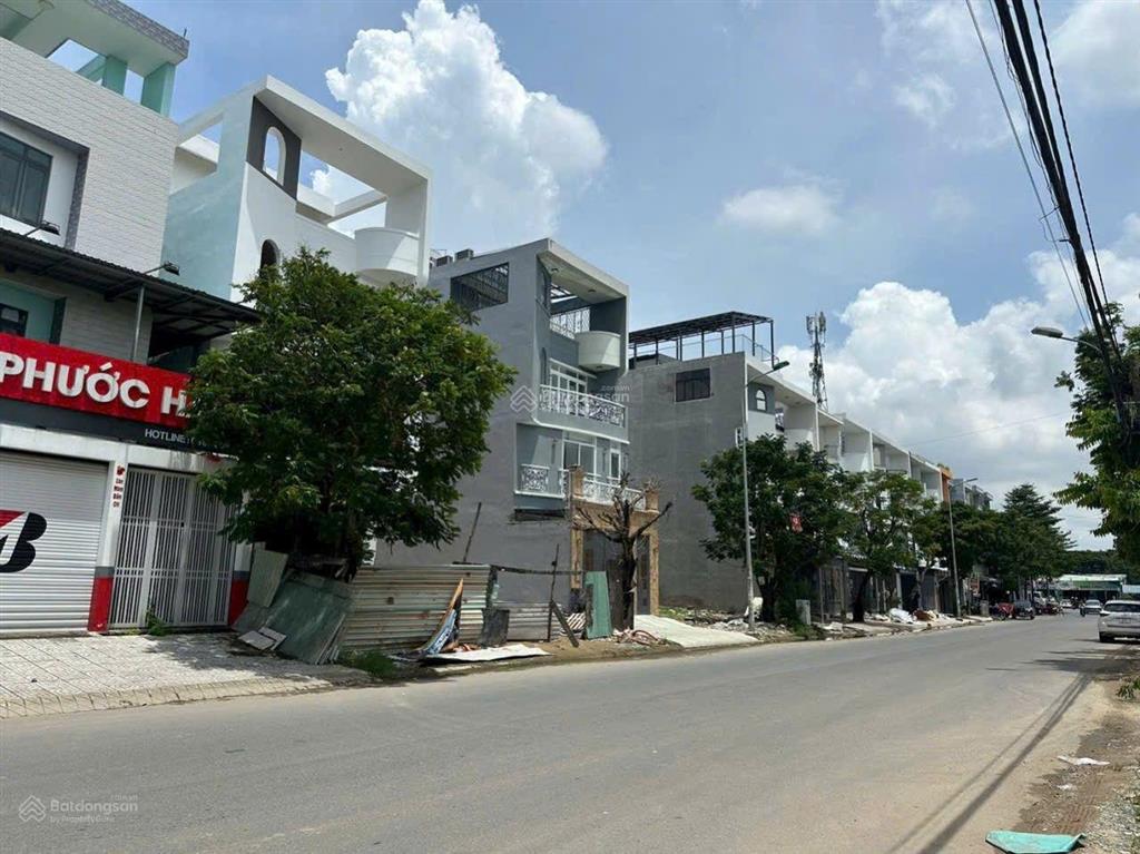 Lô góc 2 mặt tiền 196m2, kdc kiến á, liên phường, vị trí vip cạnh global city, phước long b, q9 cũ