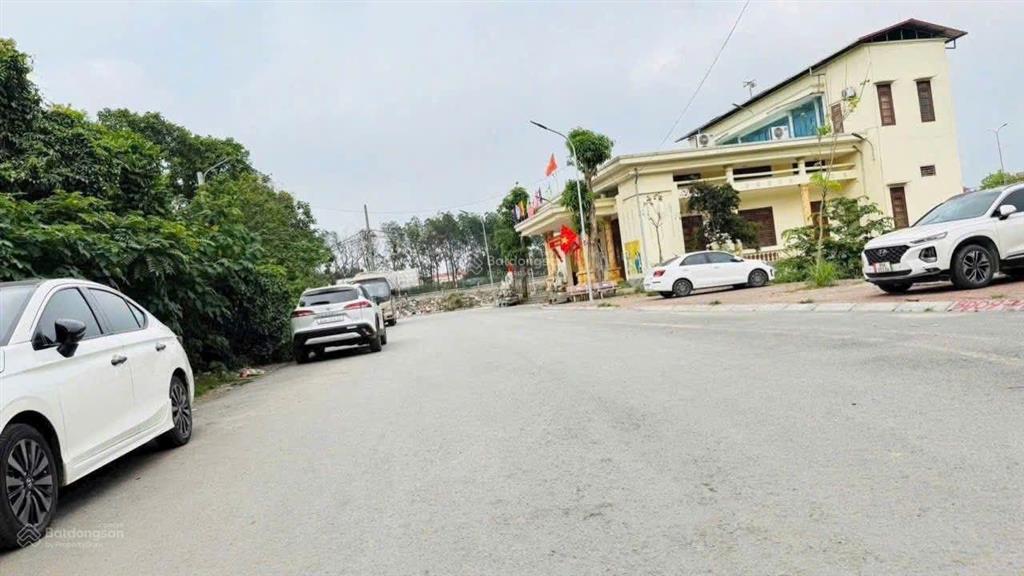 Bán đất tại 206, cổ linh, 13,75 tỷ, 50m2, mặt tiền 8.5m, pháp lý đầy đủ