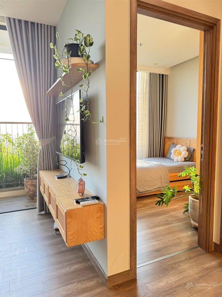 Bán nhà riêng tại ngọc lâm, 14,8 tỷ, 59 m2, 5pn, 5wc, 6 tầng