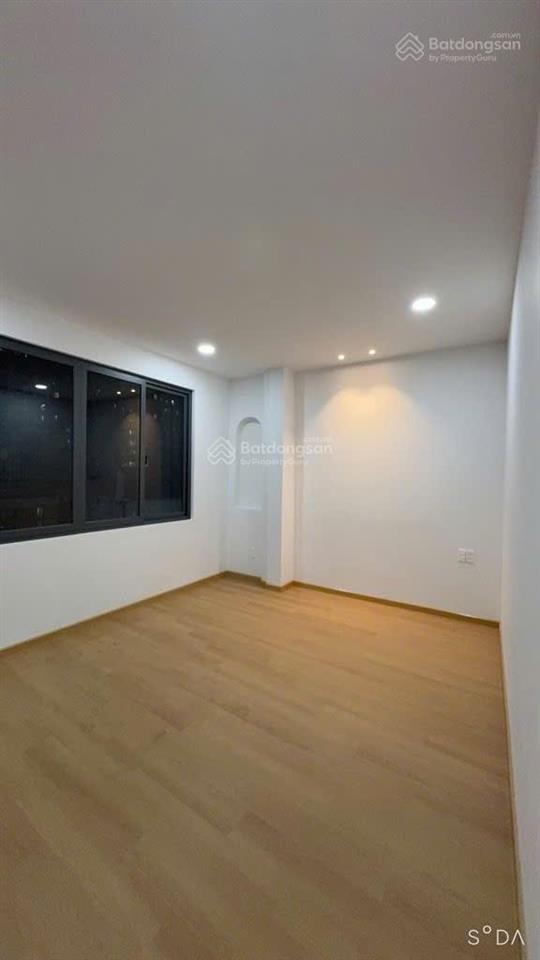 Mình bán nhà đẹp, giá rẻ, đường ô tô, âu cơ, q. tân phú, chỉ 7.3 tỷ alo mình nhé