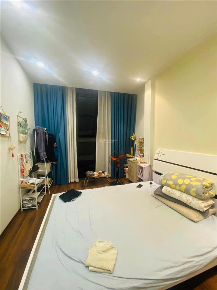 Bán nhà phố nguỵ như kon tum! ô tô tránh vỉa hè, thang máy, full nội thất, kinh doanh đỉnh. 70m*6t