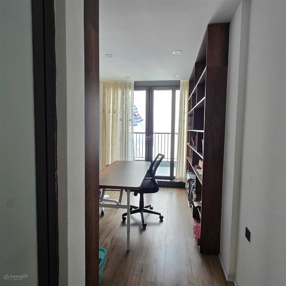 Bán nhà nguyễn đình thi tây hồ 30m, 6 tầng thang máy view hồ cực vip 12tỷ