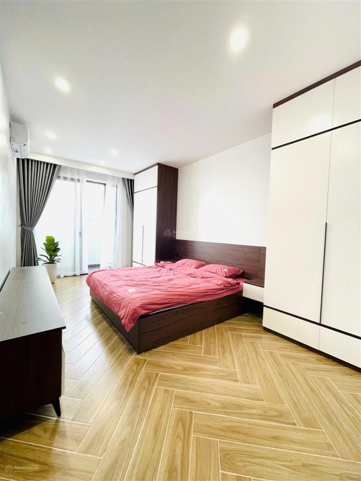 Bán tòa chdv tây hồ  97m* 8 tầng thang máy  ô tô  view hồ  dòng tiền 120tr/tháng 42tỷ