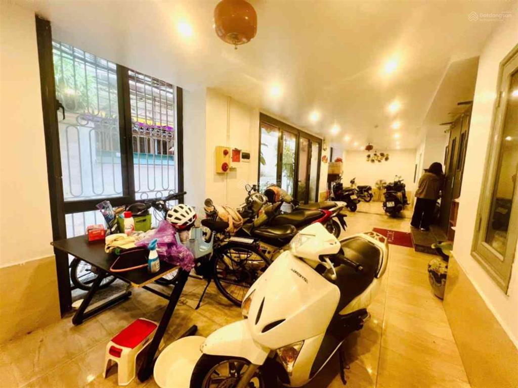 Bán apartment cao cấp phố xuân diệu  tây hồ 86m* 7 tầng thang máy  full khách tây thuê  40.8tỷ