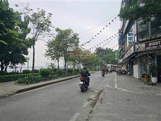 Bán nhà trích sài, hồ tây  2 thoáng trước sau  nhà view hồ đẹp ở luôn  6 tầng  13,5 tỷ
