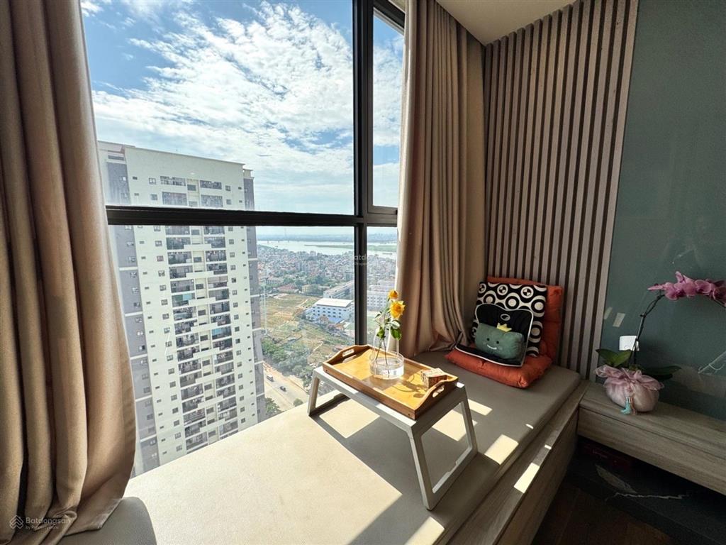 Bán căn hộ 4pn 3wc chung cư sunshine riverside, 191m2, full nội thất xịn, giá siêu hời 20,5 tỷ