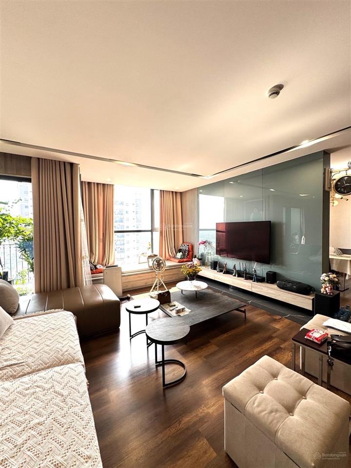 Bán căn hộ 4pn 3wc chung cư sunshine riverside, 191m2, full nội thất xịn, giá siêu hời 20,5 tỷ