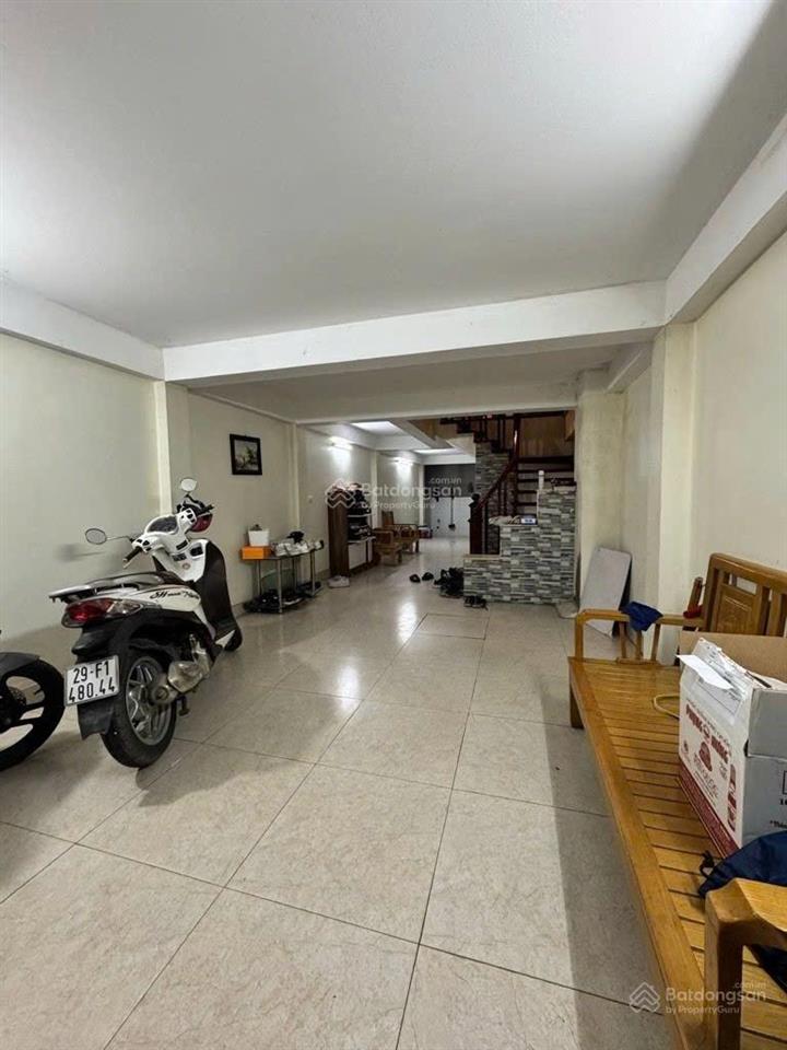 Bán nhà phố nhật chiêu  trung tâm tây hồ  58m, 5 tầng  10m ra hồ tây  20.9 tỷ